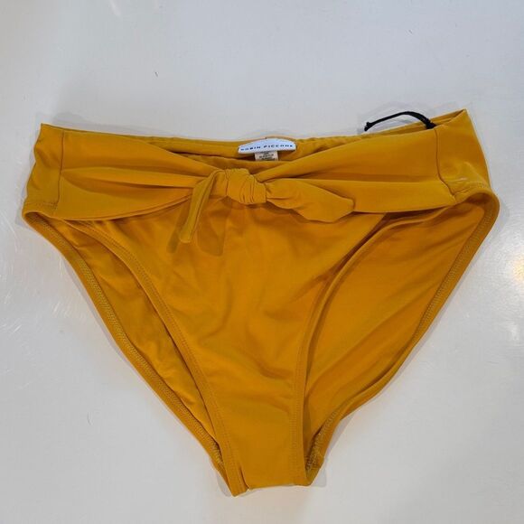 New Robin Piccone - Ava High Waisted
Bikini Bottom Marigold Large - Picture 2 of 10